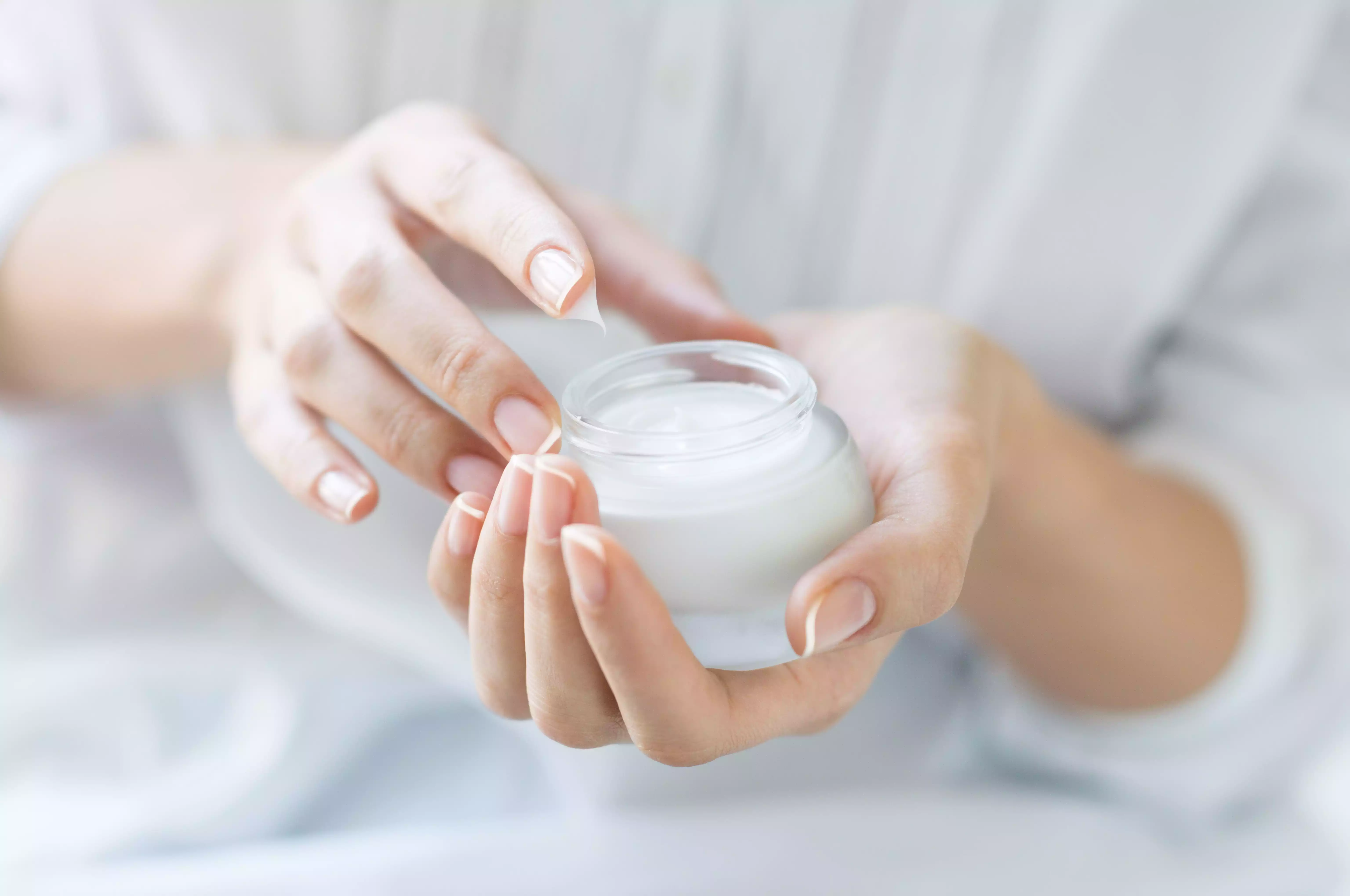 Compounded Psoriasis Creams to Reduce Pain and Itchiness | Burt's Pharmacy and Compounding Lab